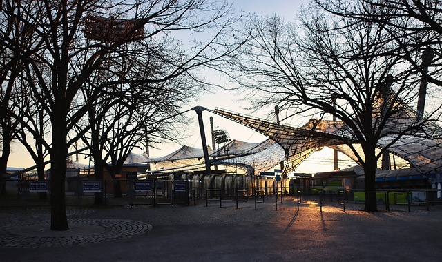 但在最后时 但在最后时