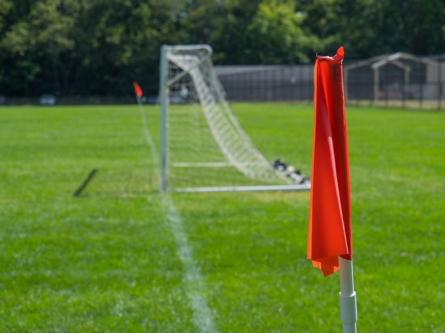 通过中场的 通过中场的