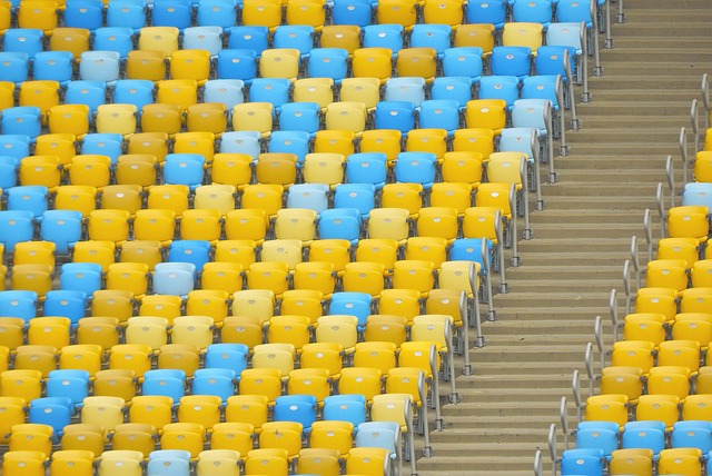 西甲第35輪皇家馬德裏2-2塞維利亞 克羅斯助攻+造烏龍.